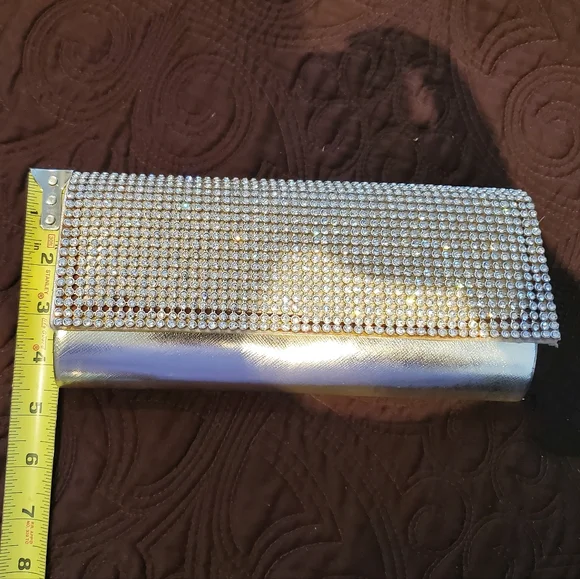 Elegant Rhinestone Clutch - Picture 3 of 7